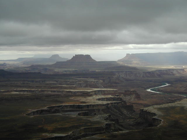 Canyon Lands -- Island in the Sky