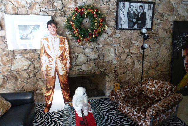 Elvis Honeymoon Hideaway