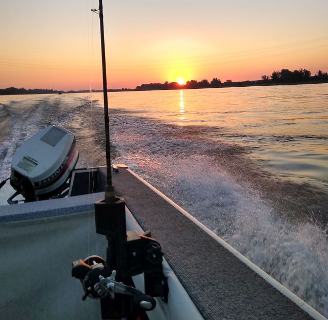 Fishing sunrise